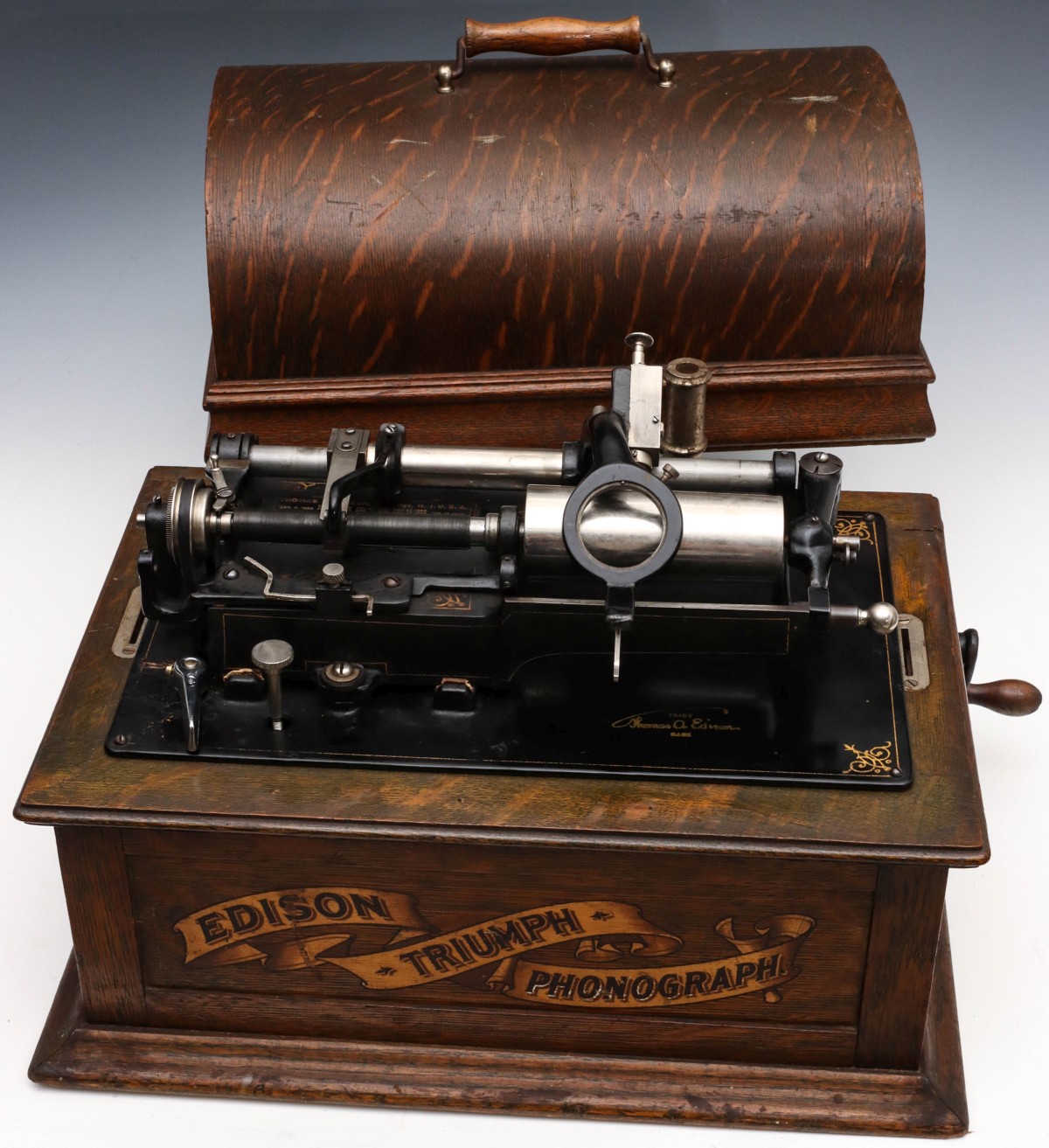 AN EDISON TRIUMPH CYLINDER PHONOGRAPH