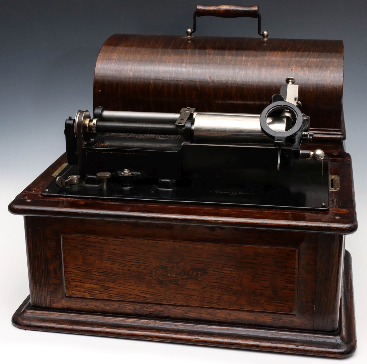 AN EDISON STANDARD CYLINDER PHONOGRAPH