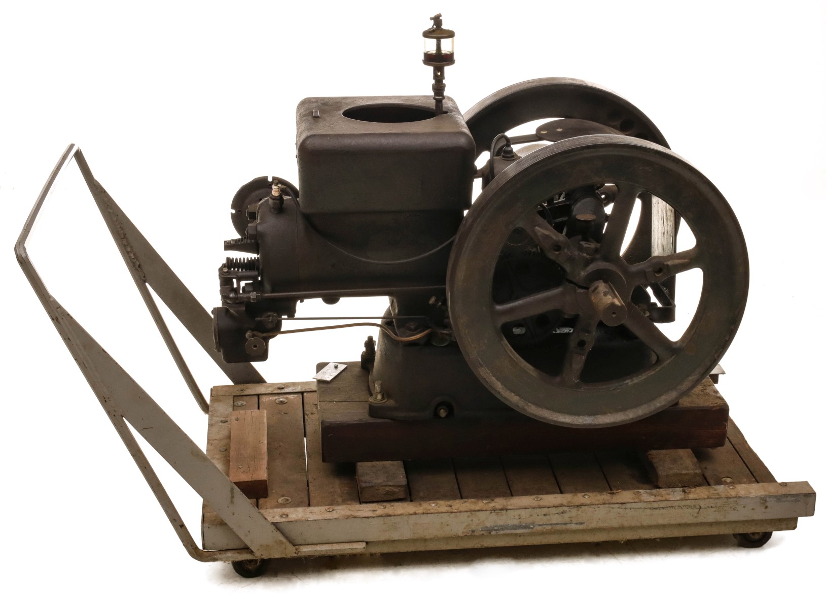 A FAIRBANKS-MORSE 5 HORSEPOWER HIT-AND-MISS ENGINE