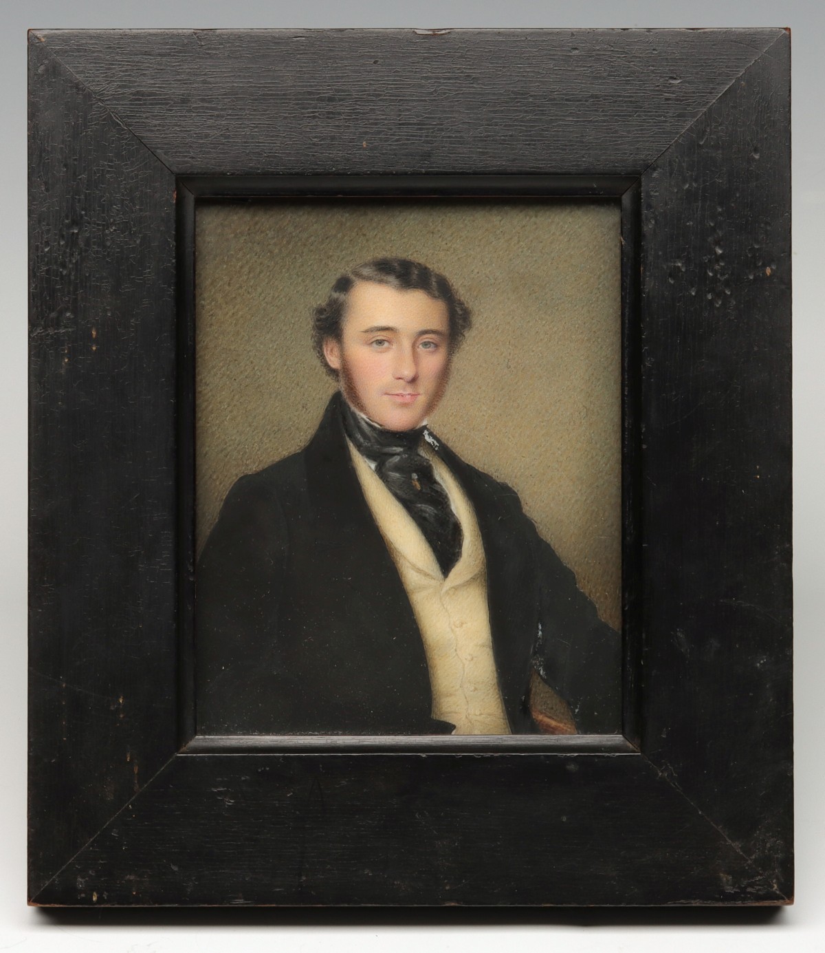 FINE 19TH C. MINIATURE PORTRAIT OF A GENTLEMAN