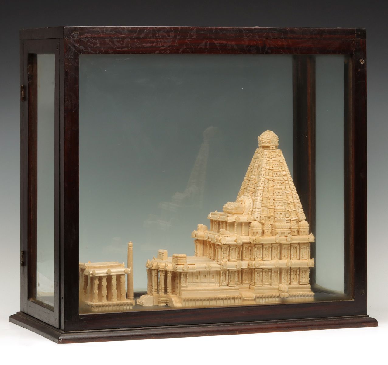 A CARVED FOLK ART MODEL BRIHADEESWARE TEMPLE