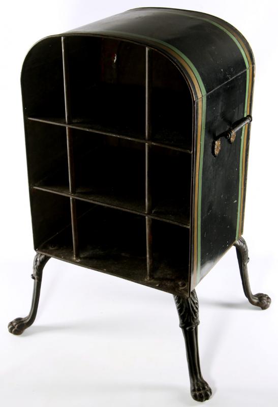 A CONTINENTAL TOLE PAINTED HEARTHSIDE PLATE WARMER