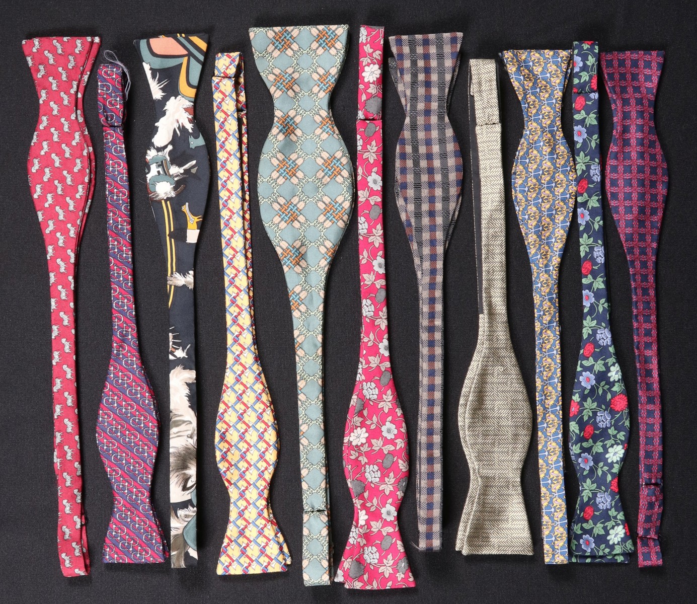 A COLLECTION OF HERMES MEN'S SILK BOW TIES