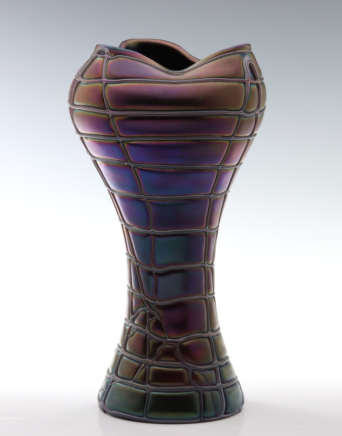 A BOHEMIAN ART GLASS VASE ATTR PALLME KONIG C 1910