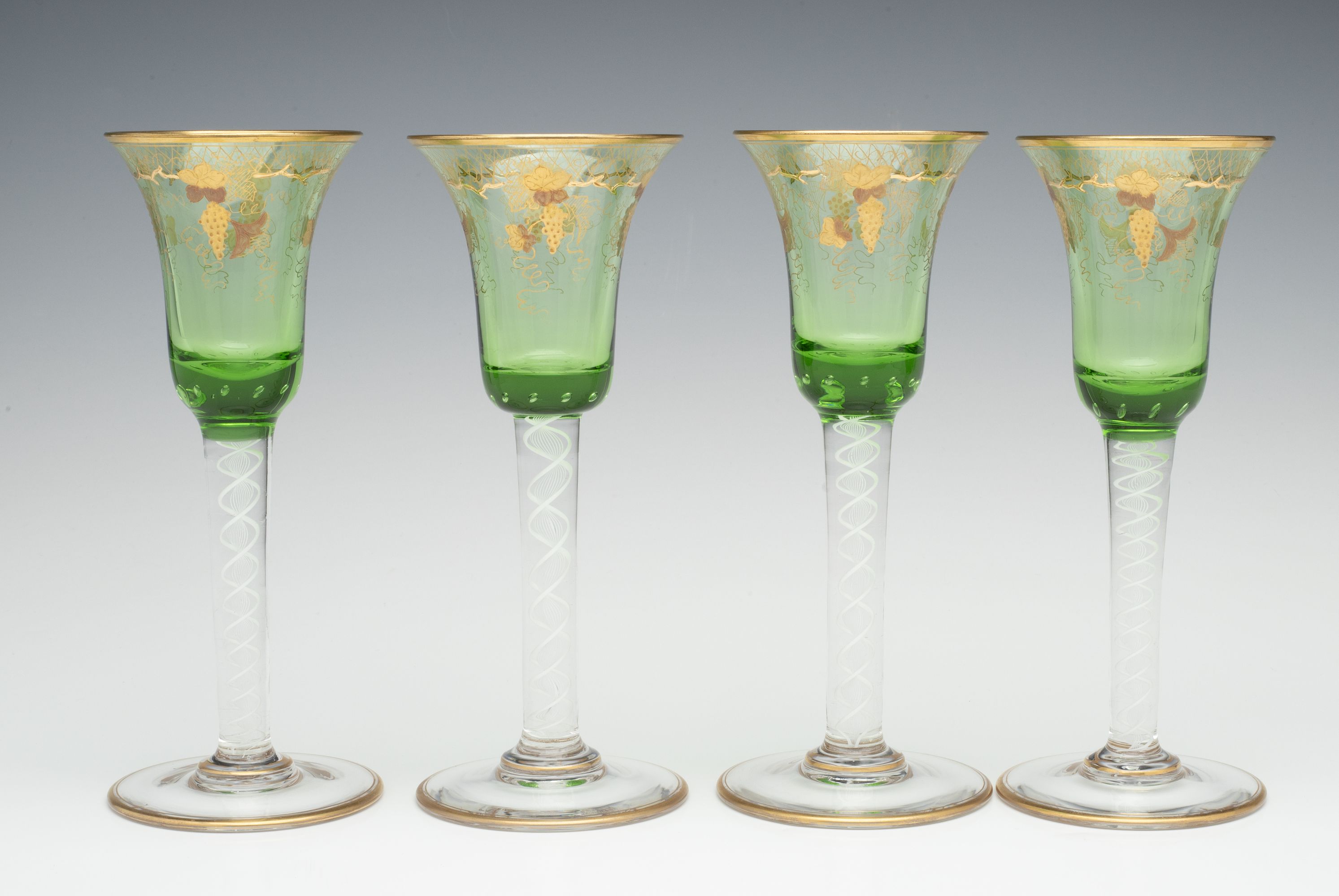 A FRENCH CAMEO GLASS VASE WITH ENAMEL SIGNED DAUM NANCY