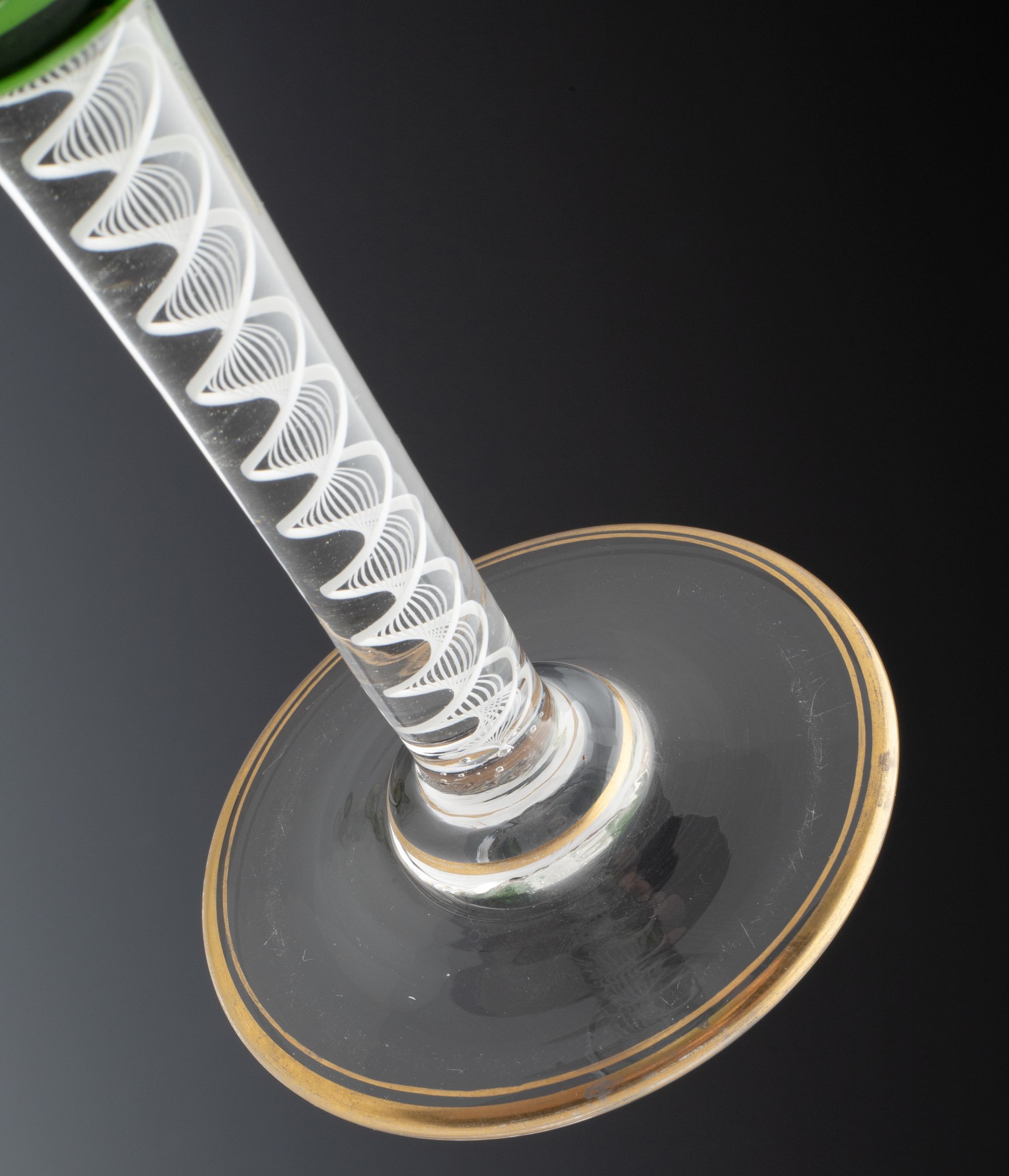 A FRENCH CAMEO GLASS VASE WITH ENAMEL SIGNED DAUM NANCY