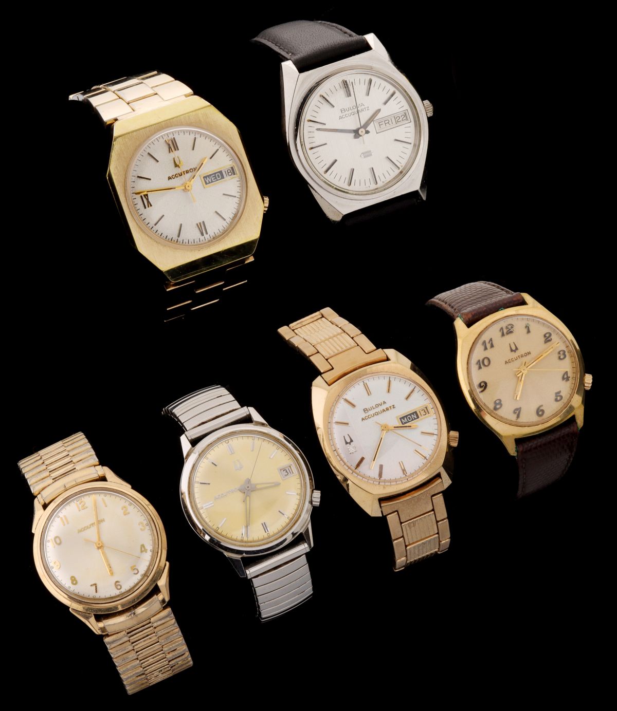 SIX GOOD BULOVA ACCUQUARTZ AND ACCUTRON WRIST WATCHES