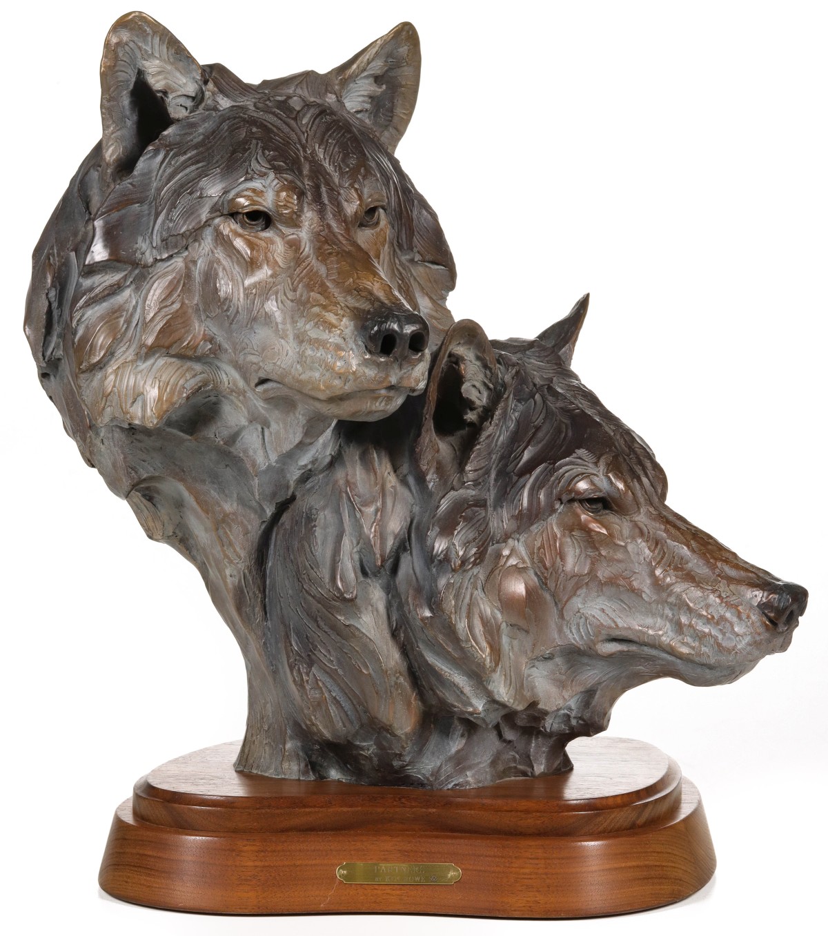 KEN ROWE (BORN 1954) BRONZE SCULPTURE OF TWO WOLVES