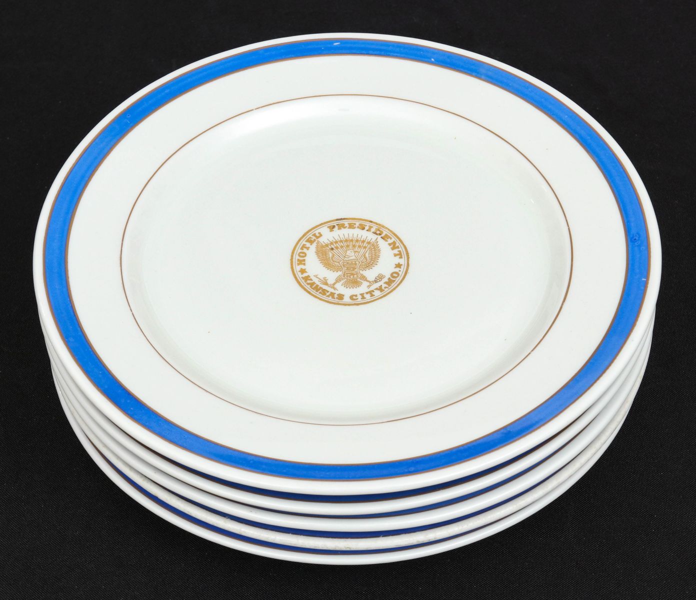 KANSAS CITY'S PRESIDENT HOTEL DINNER PLATES