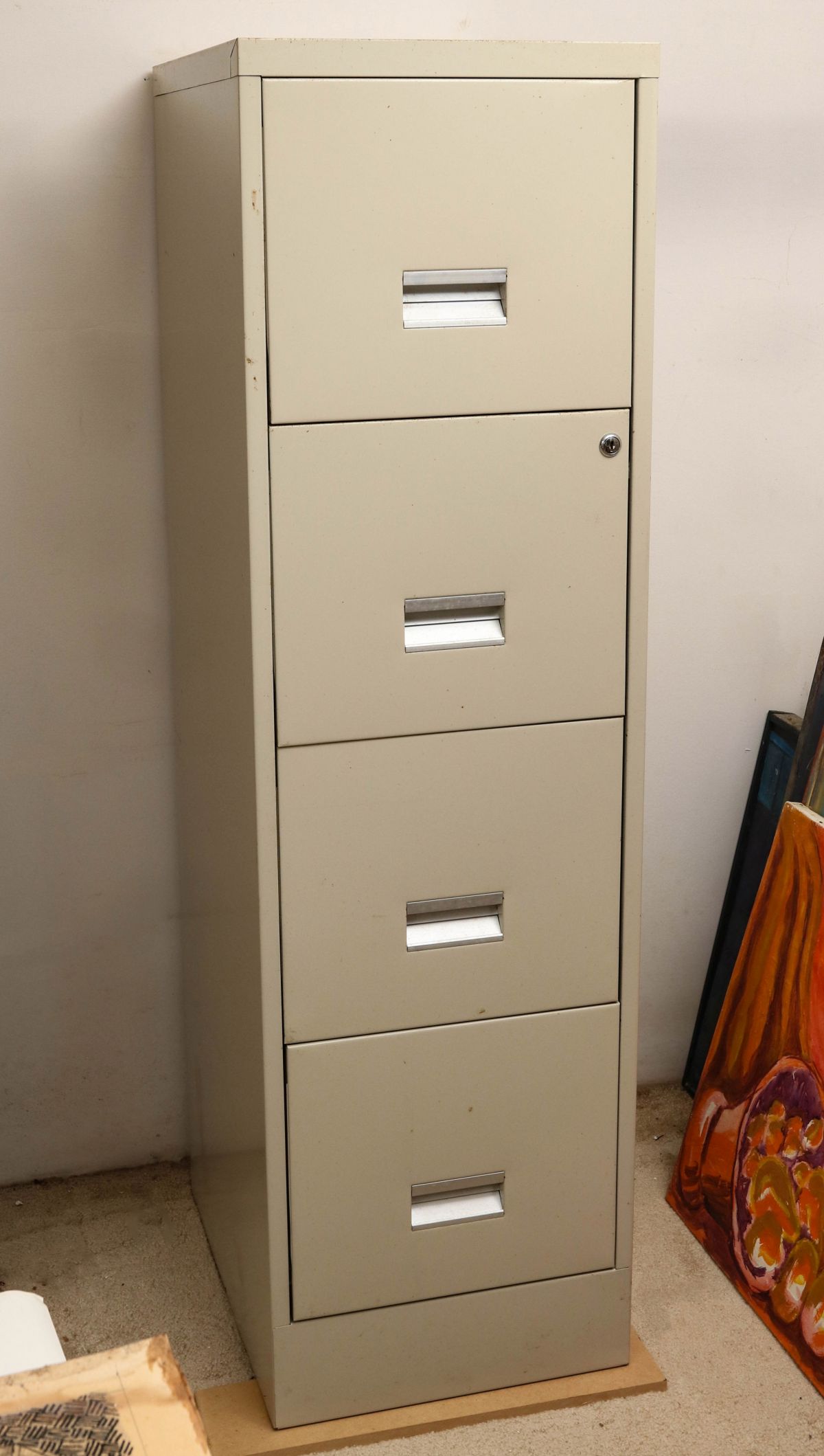 FOUR DRAWER FILE CABINET