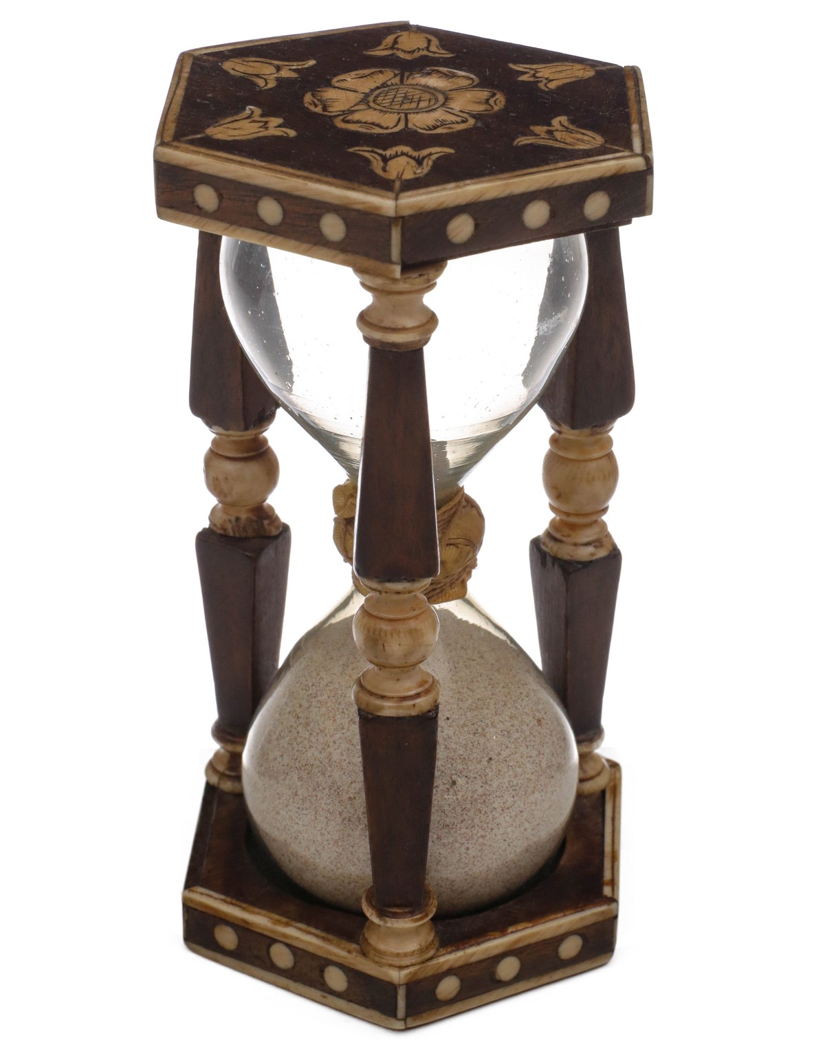 A BONE INLAID 18TH CENTURY SANDGLASS / HOURGLASS