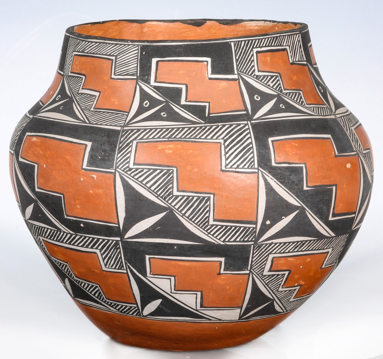 A THREE COLOR ACOMA OLLA, THIRD QUARTER 20TH CENT