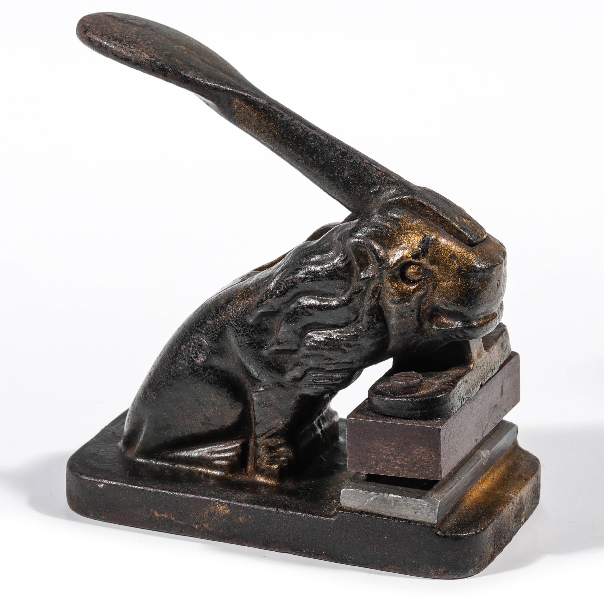 AN UNUSUAL LION FIGURAL IRON SEAL C. 1930s