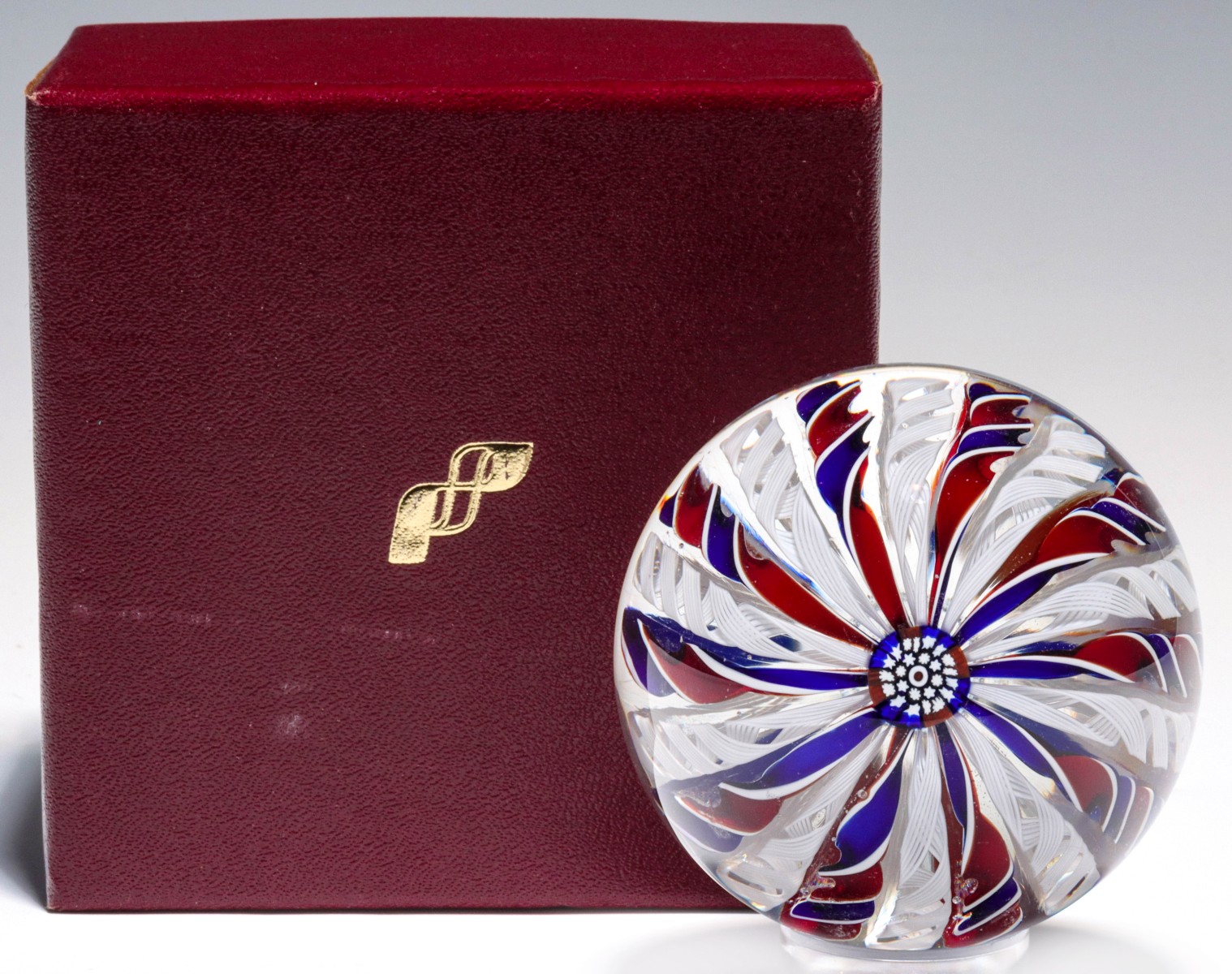 THE 1ST EDITION PERTHSHIRE CROWN BOXED PAPERWEIGHT 1969