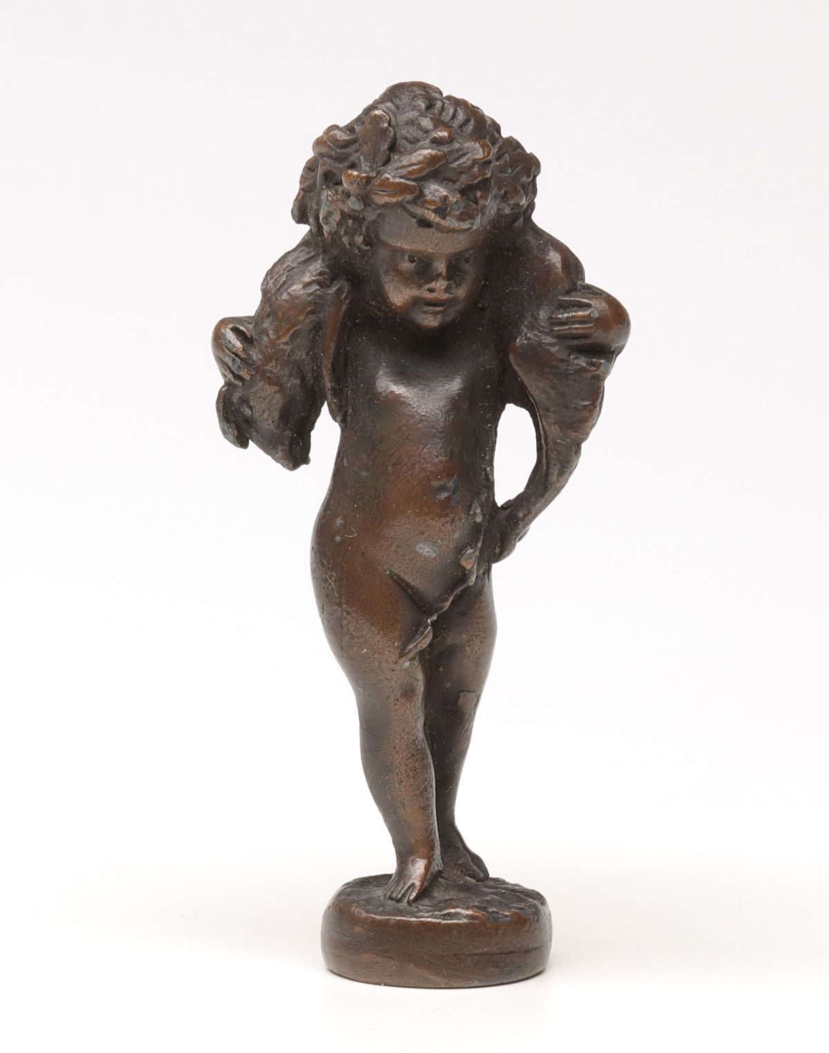 AN ANTIQUE PUTTO FIGURAL BRONZE WAX SEAL