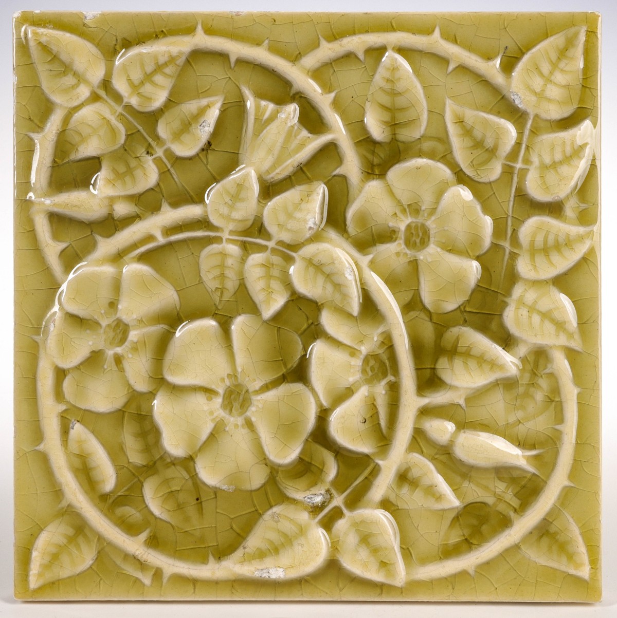 A COLUMBIA ENCAUSTIC TILE CO. ART POTTERY TILE