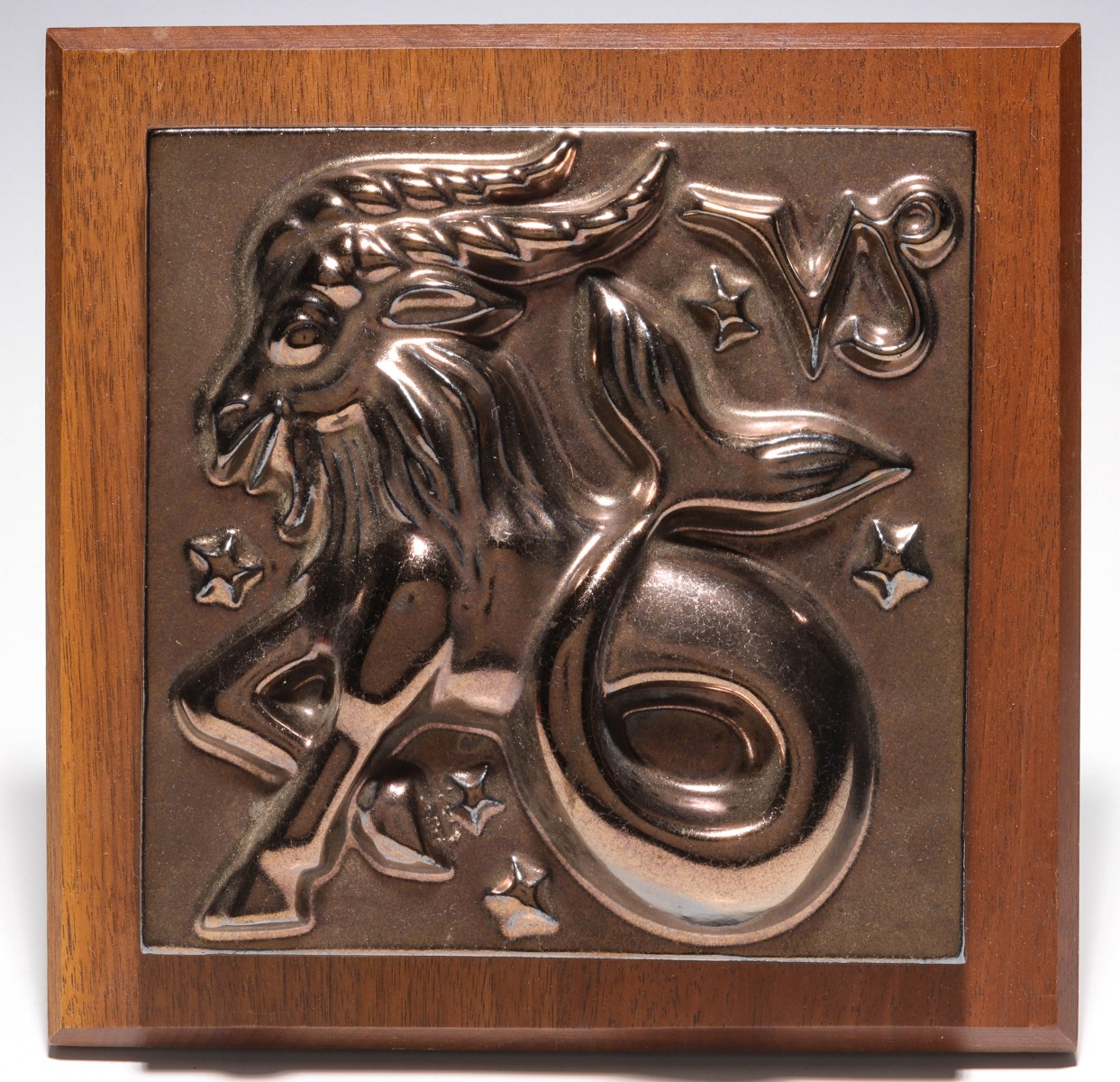 A SUMMITVILLE TILES 'CAPRICORN' ZODIAC TILE