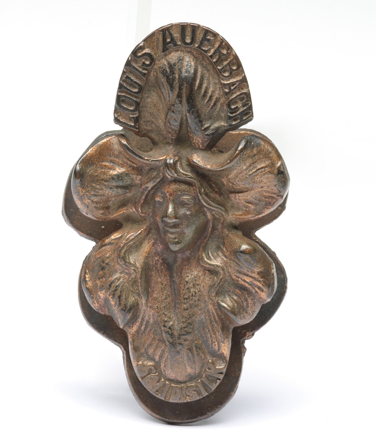 A LOUIS AUERBACH SILKS ART NOUVEAU LETTER CLIP