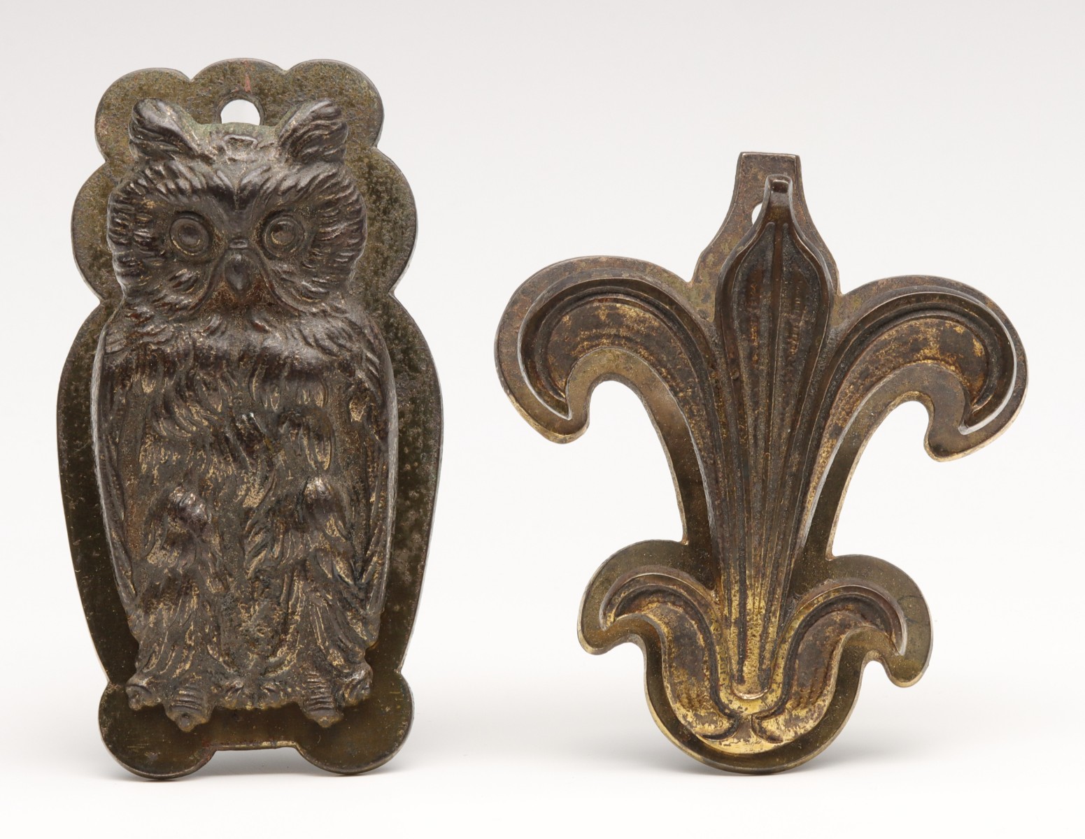 OWL AND FLEUR DES LIS JUDD-QUALITY LETTER CLIPS