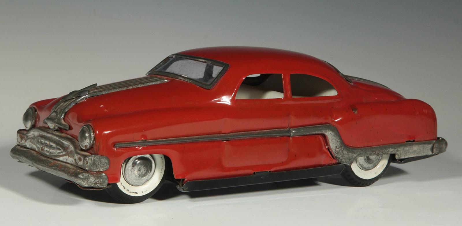 1954 PONTIAC MINISTER DELUX PRESSED STEEL TOY CAR