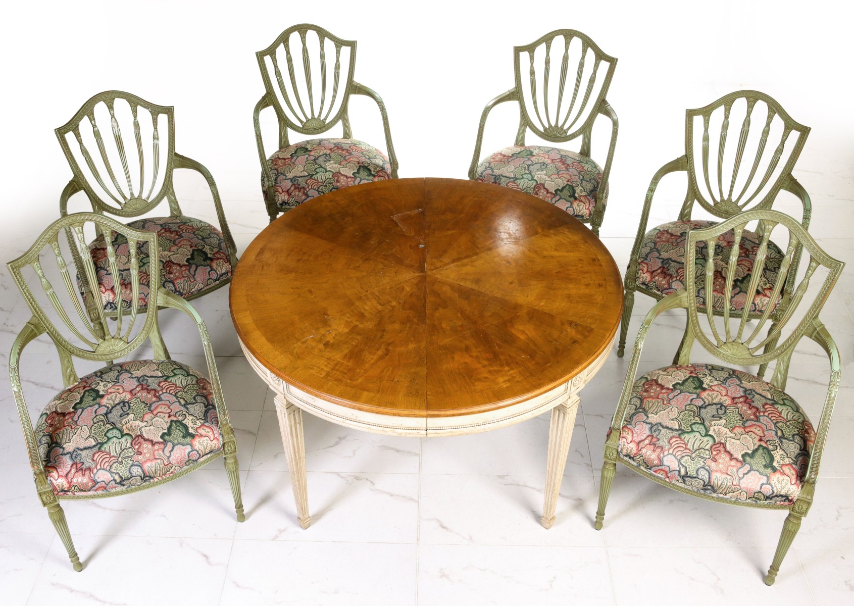 A HEPPLEWHITE DINING TABLE WITH SIX SHIELD HOST CHAIRS