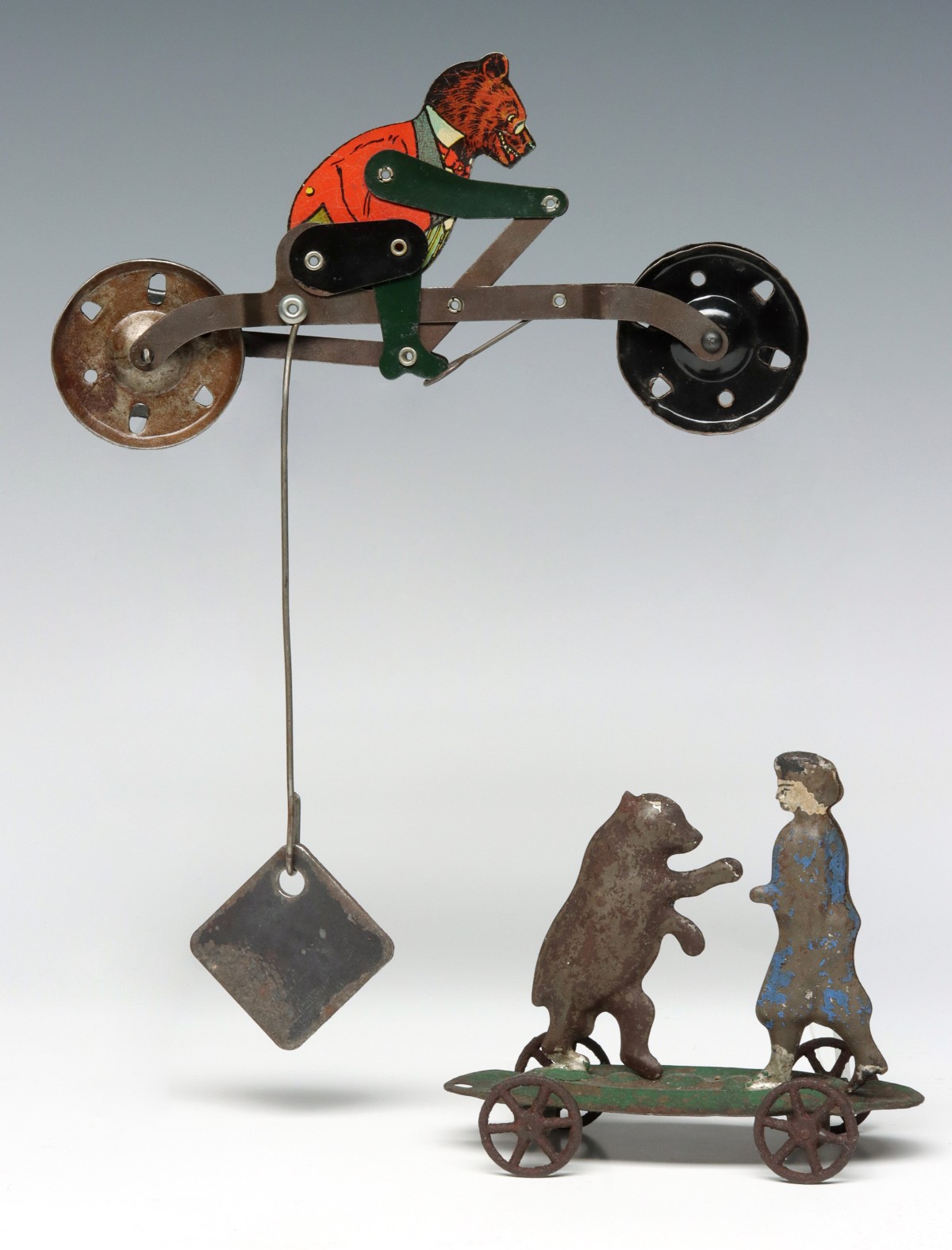 TIN LITHO AND PENNY TYPE ANTIQUE TOYS WITH BEARS