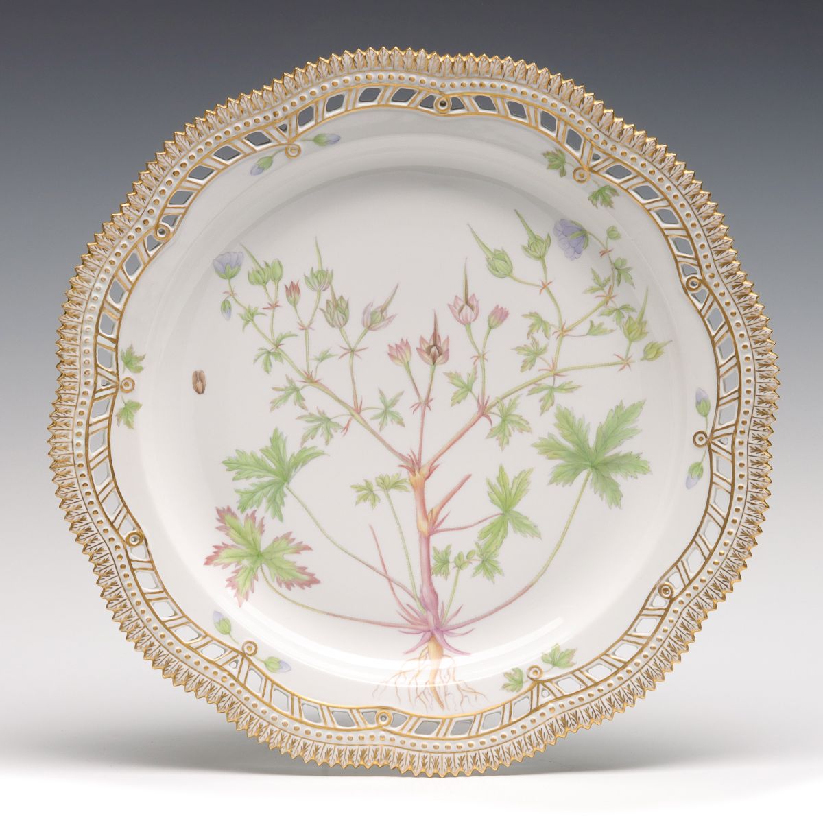 A ROYAL COPENHAGEN FLORA DANICA PIERCED EDGE PLATTER