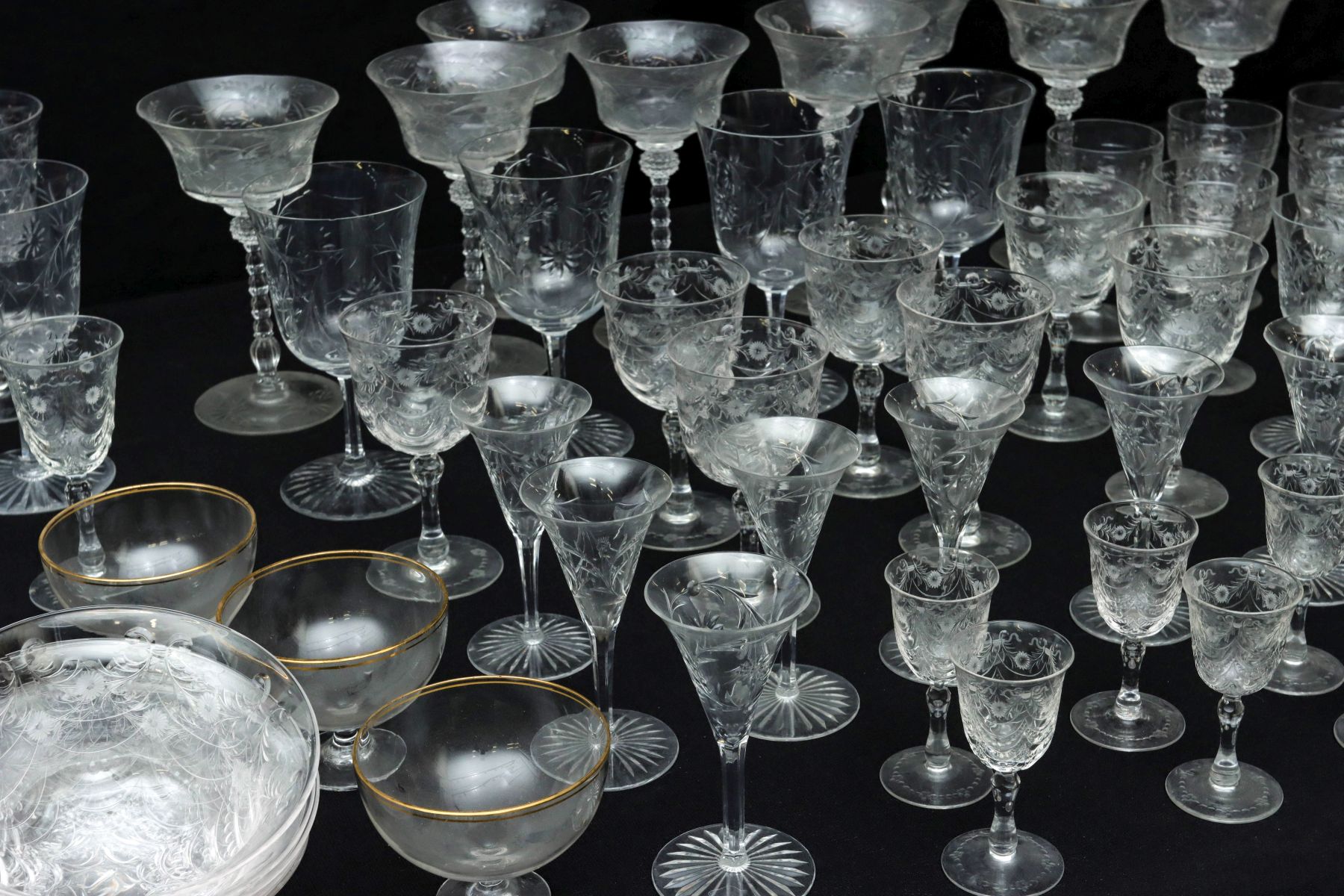 A LARGE COLLECTION OF HAND WHEEL CUT AND OTHER CRYSTAL