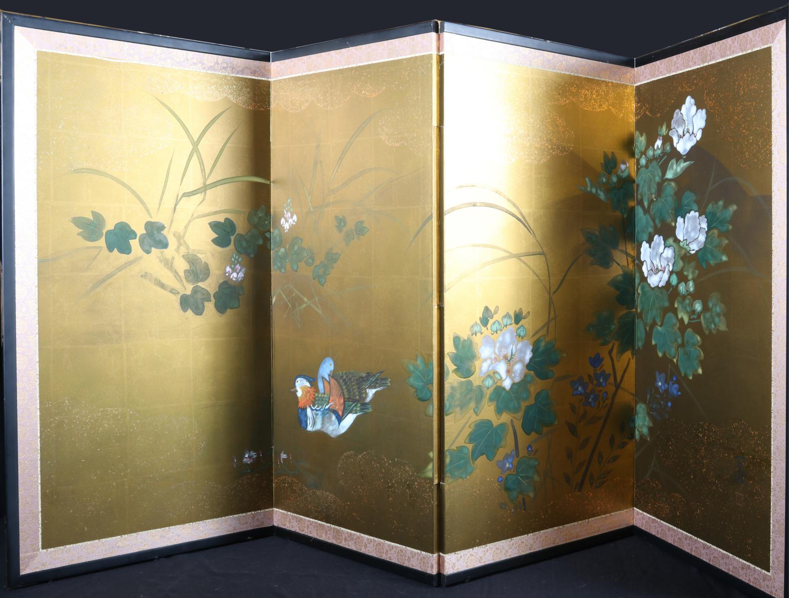 A HAND PAINTED CHINESE SCREEN