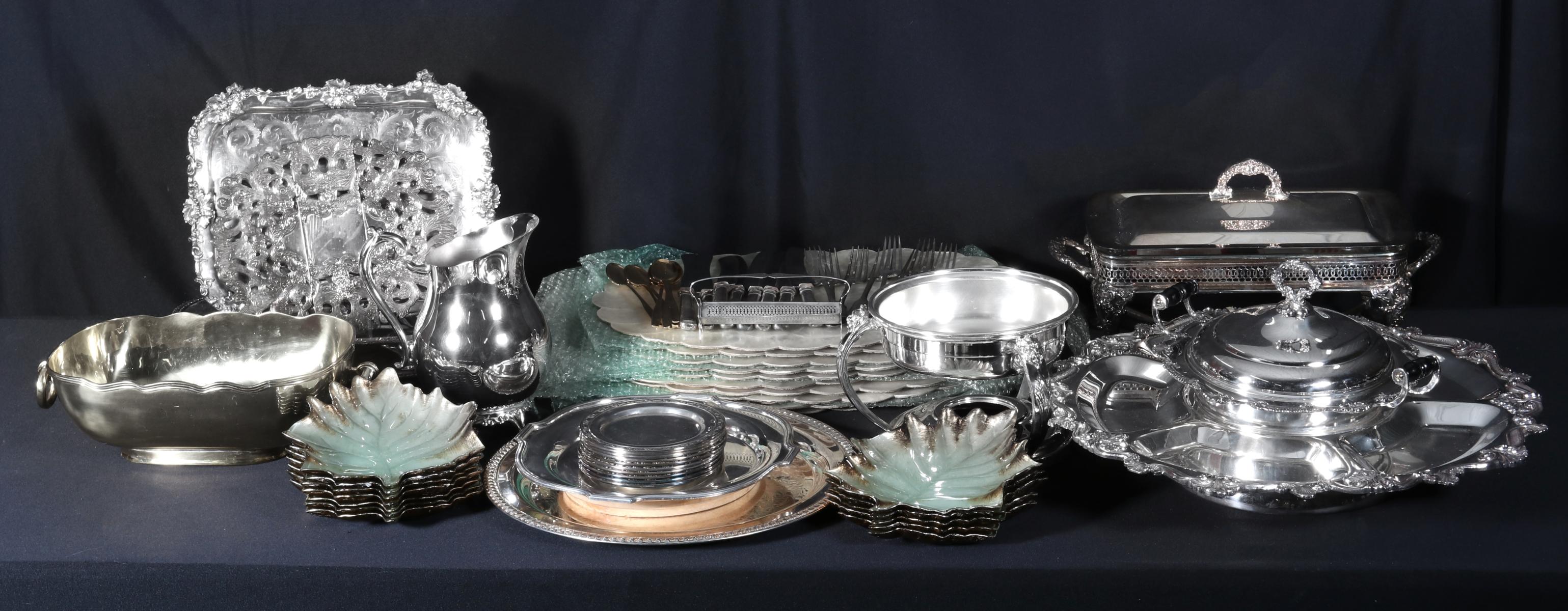 LARGE LOT OF STERLING, SILVERPLATED & OTHER TABLE WARES