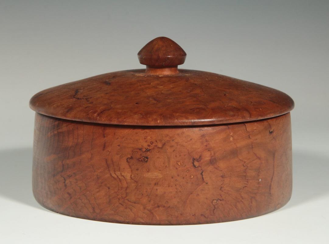 A BIRD'S EYE MAPLE CIRCULAR COVERED BOX