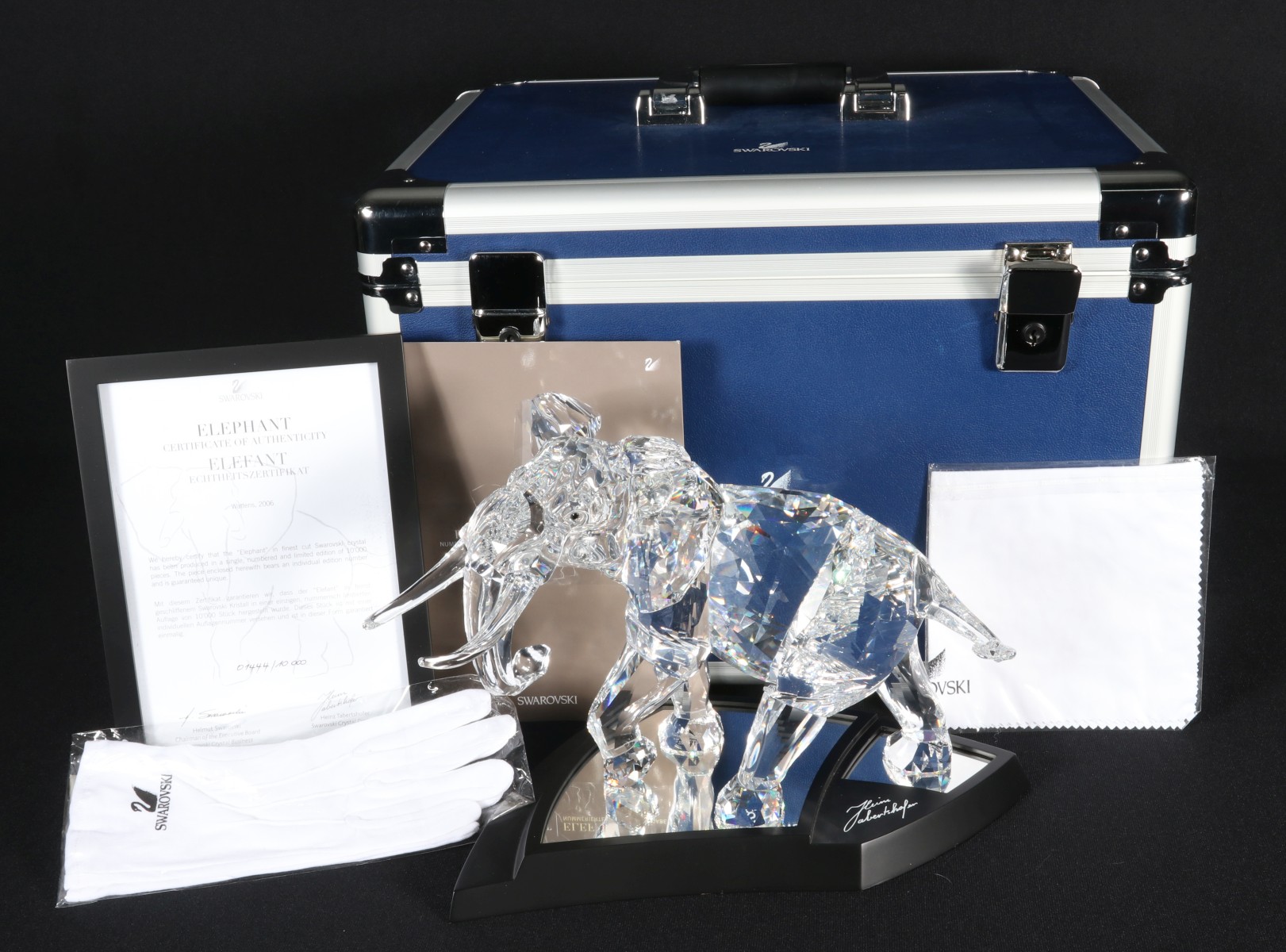 SWAROVSKI 2006 LIMITED EDITION ELEPHANT WITH BOXES ETC