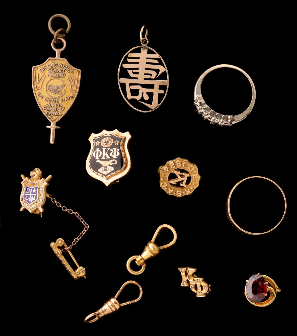 VARIOUS SOLID KARAT GOLD MOUNTINGS, FINDINGS AND PINS