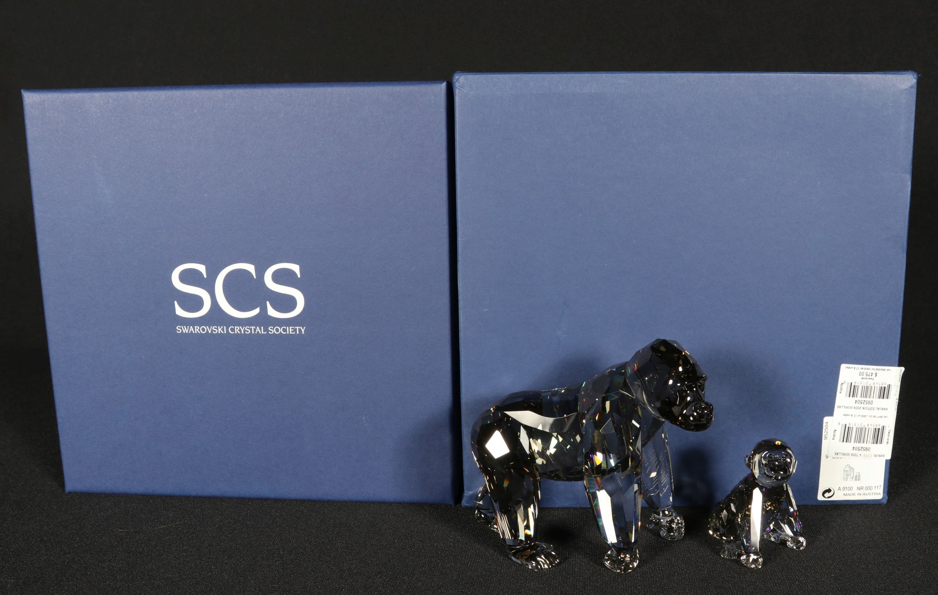 SWAROVSKI 2009 ANNUAL EDITION 'GORILLAS' WITH BOXES