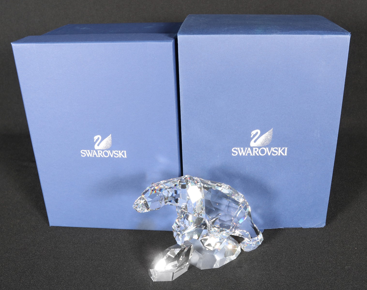 SWAROVSKI CRYSTAL 'NANUC' POLAR BEAR WITH BOX