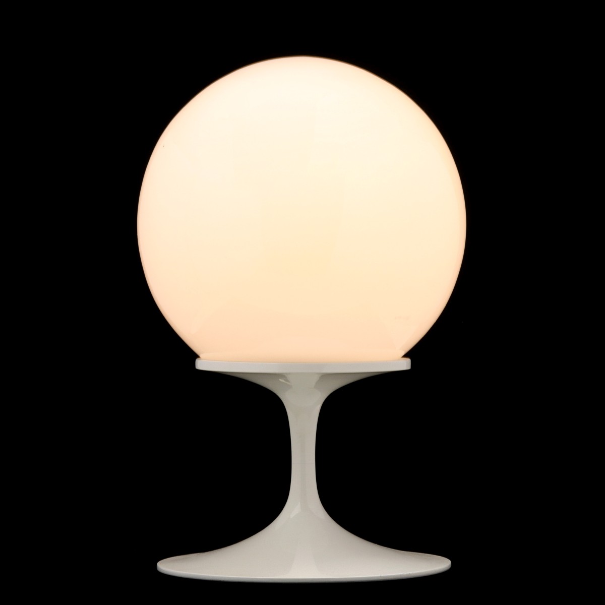 A BILL CURRY STEMLITE TULIP LAMP FOR DESIGN LINE INC.