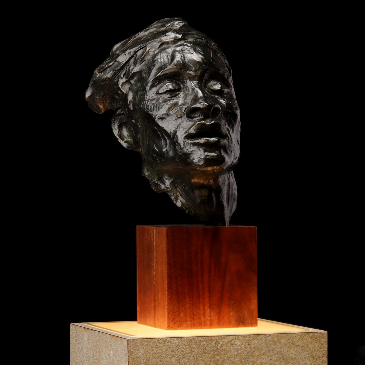 KENT ULLBERG (Born 1945) EXHIBITED BRONZE SCULPTURE