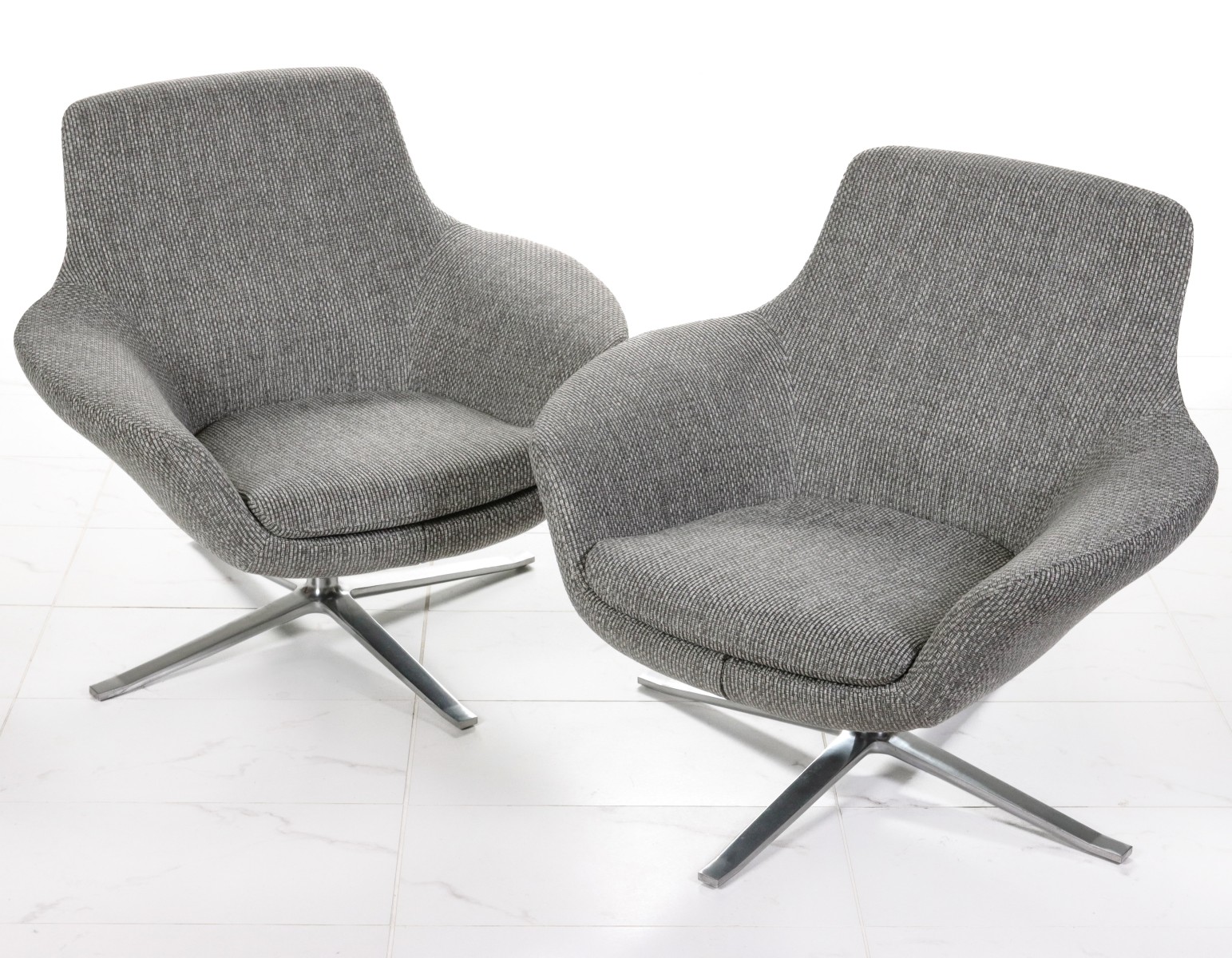 PEARSON LLOYD MODERN LOUNGE CHAIRS FOR COALESSE