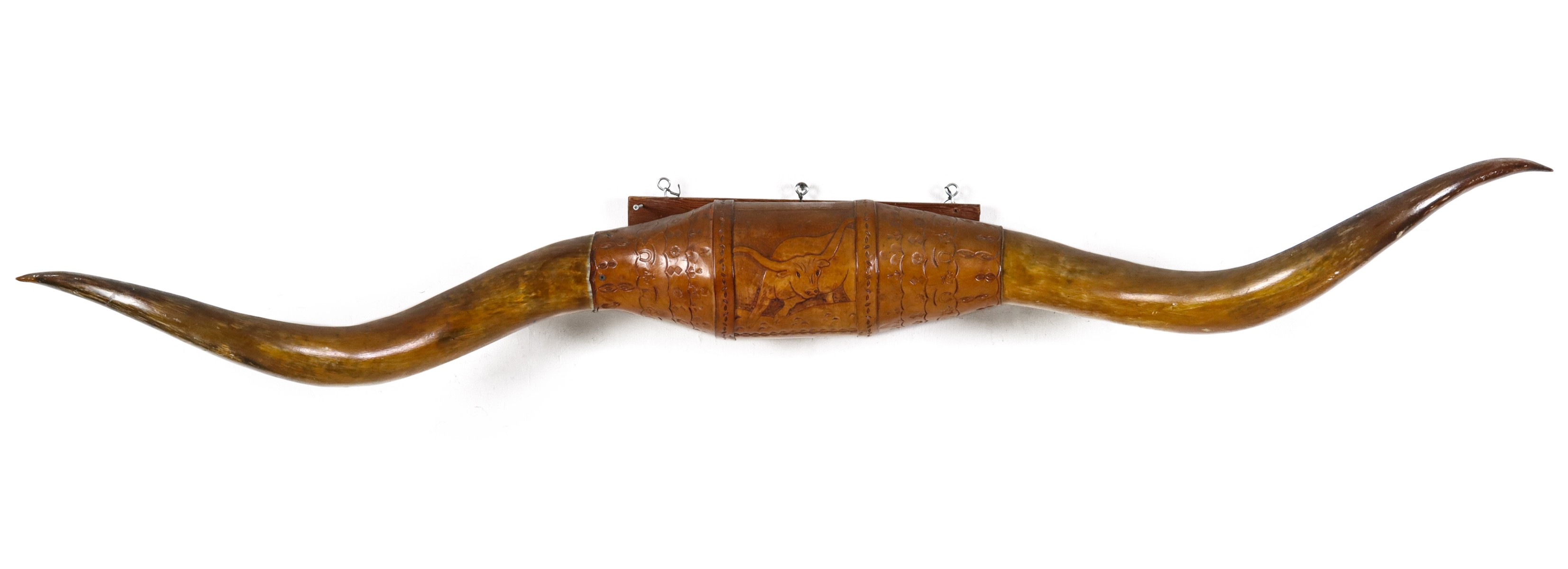 A VINTAGE 80-INCH LONGHORN STEER HORN MOUNT