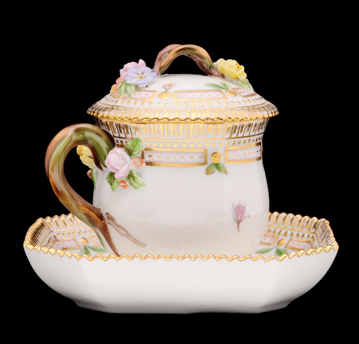 A ROYAL COPENHAGEN FLORA DANICA CREME DE POT ON STAND