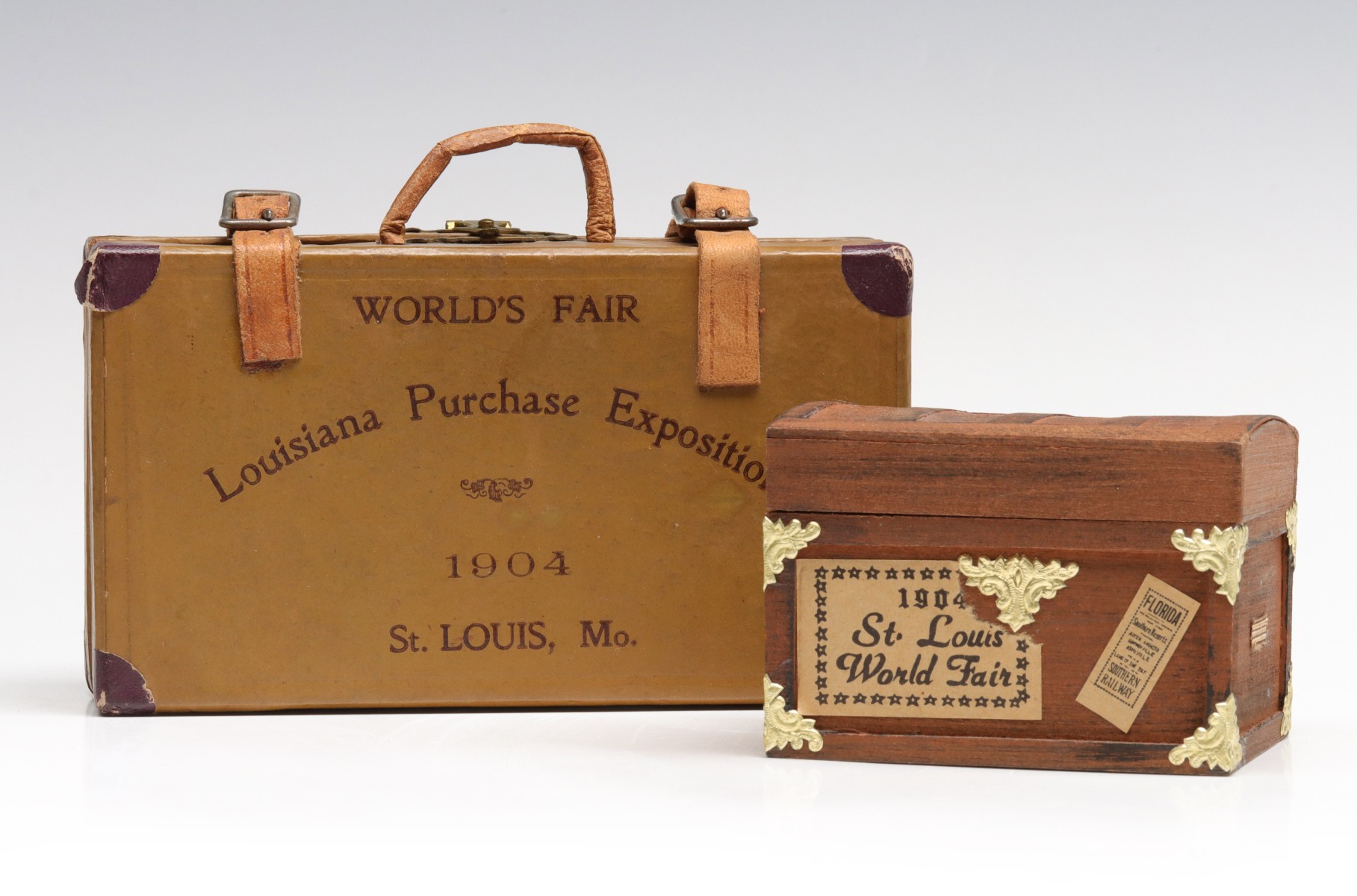 MINIATURE SUITCASE & TRUNK 1904 ST. LOUIS WORLD'S FAIR