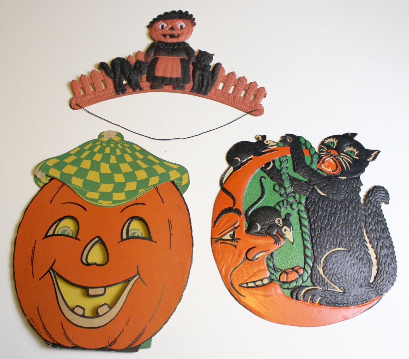 HALLOWEEN DIE-CUTS INCLUDING ONE STAMPED GERMANY