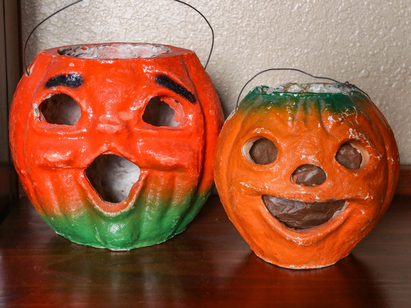 VINTAGE PAPIER MACHE HALLOWEEN JACK-O-LANTERNS