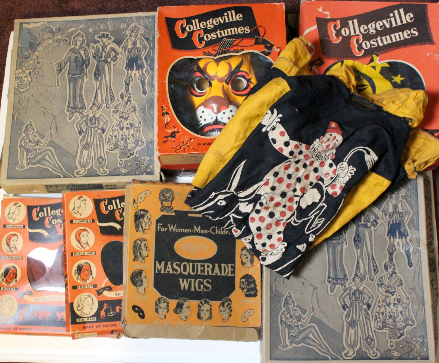 VINTAGE HALLOWEEN COSTUMES AND WIGS IN ORIG BOXES