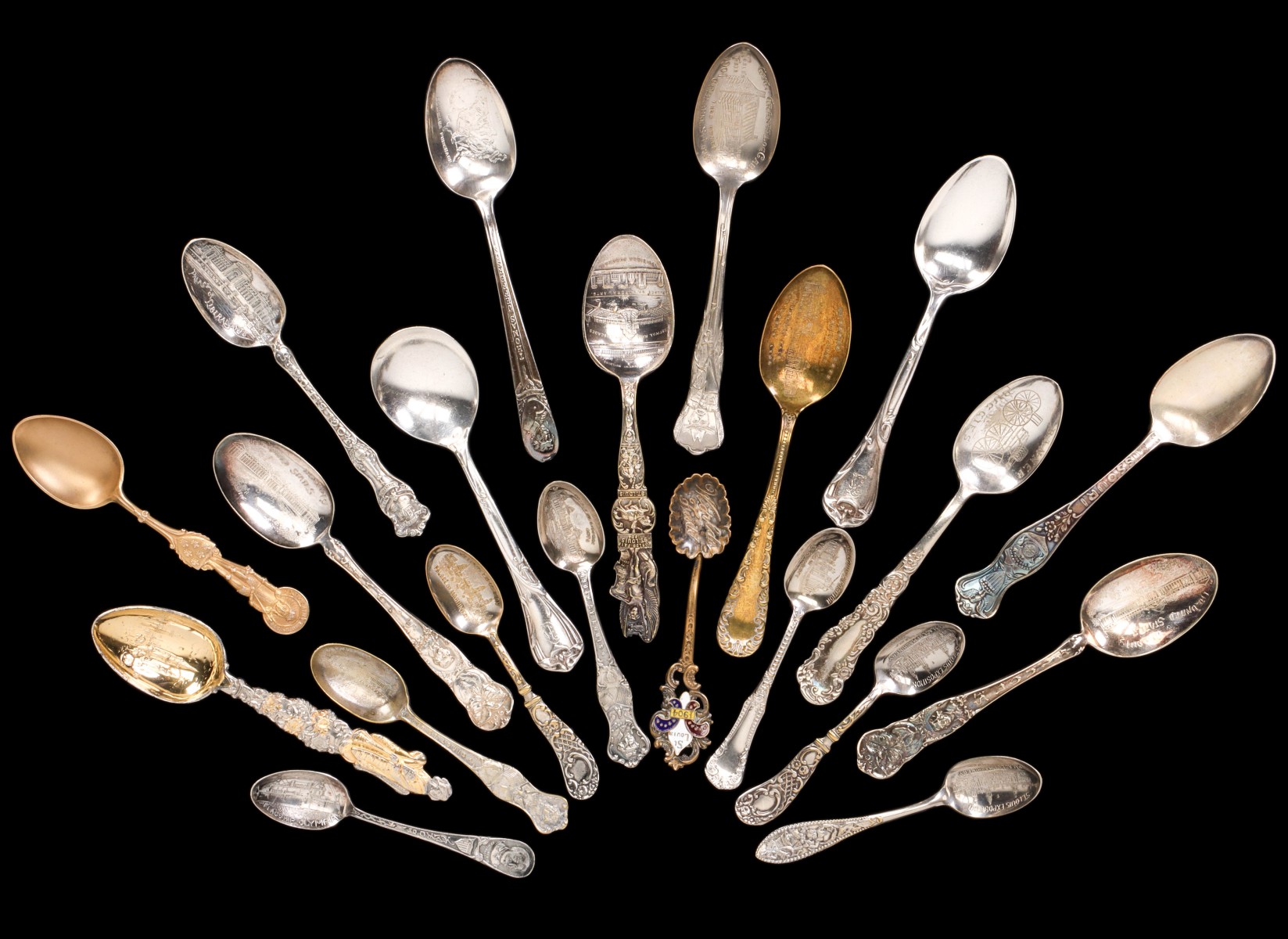 A COLLECTION OF 1904 WORLD'S FAIR SOUVENIR SPOONS