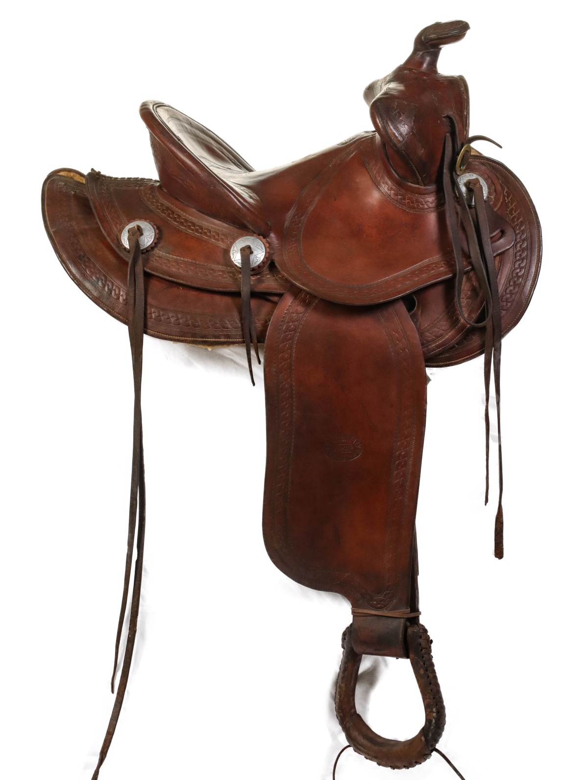 A WESTERN SADDLE SIGNED CHAS. P. SHIPLEY C. 1930