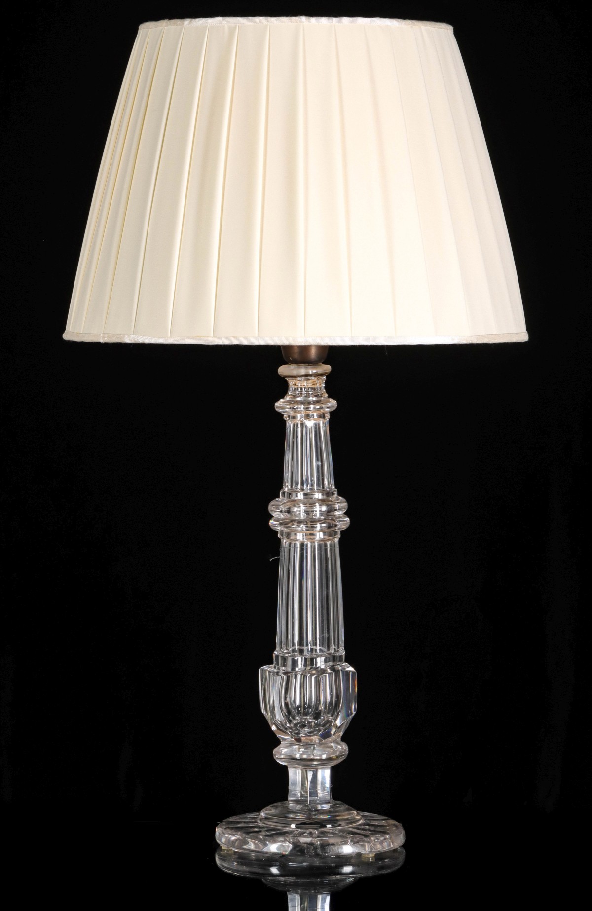 A THICK HEAVY 31-INCH CUT AND POLISHED CRYSTAL LAMP