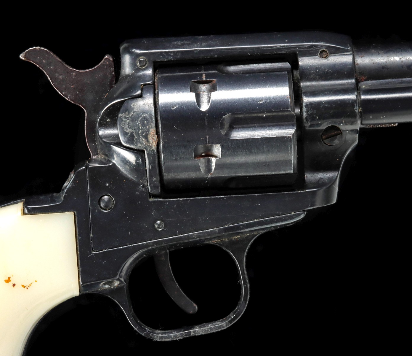 FIE .22 CAL E15 SINGLE-ACTION REVOLVER