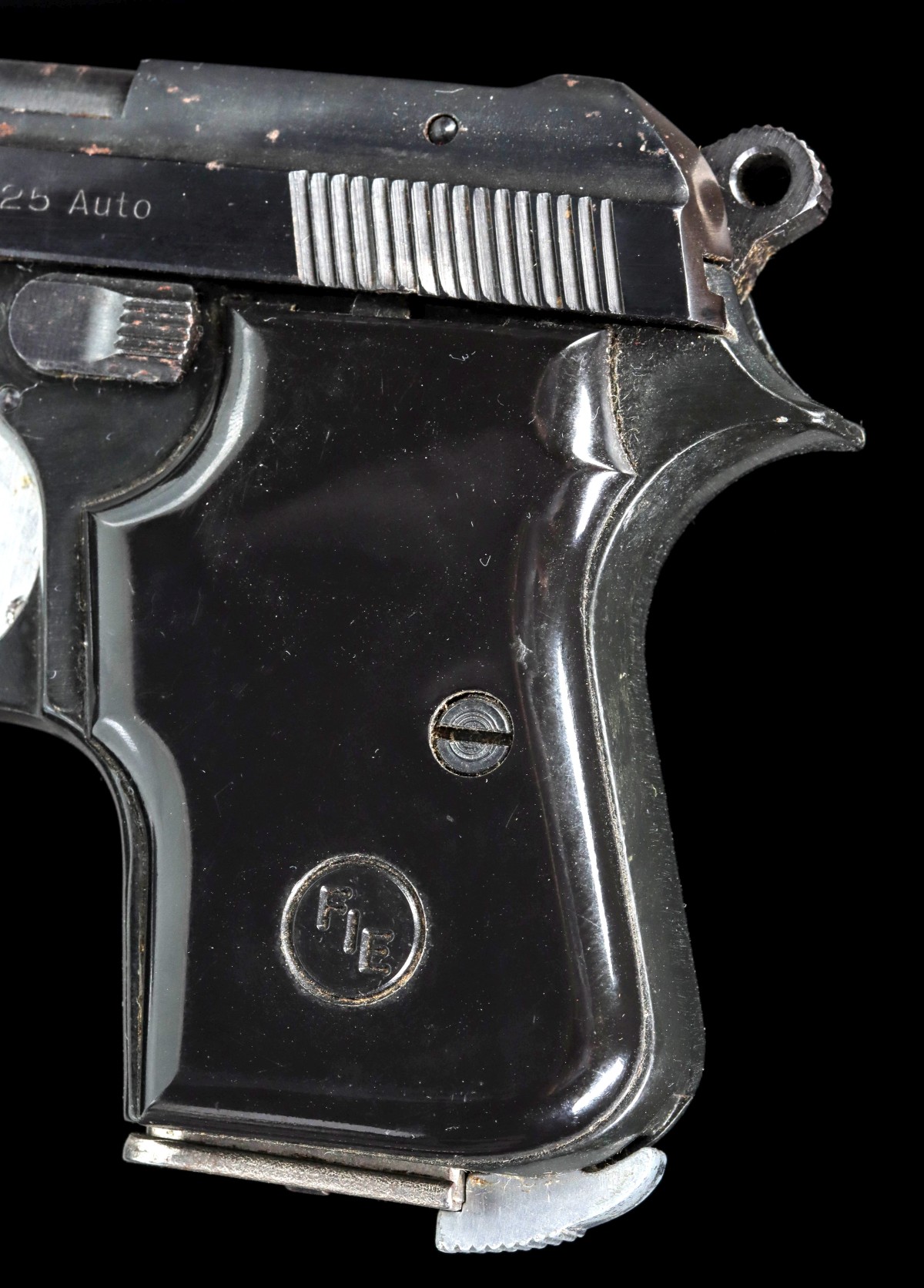 FIE 25 AUTO TITAN SEMI-AUTO PISTOL