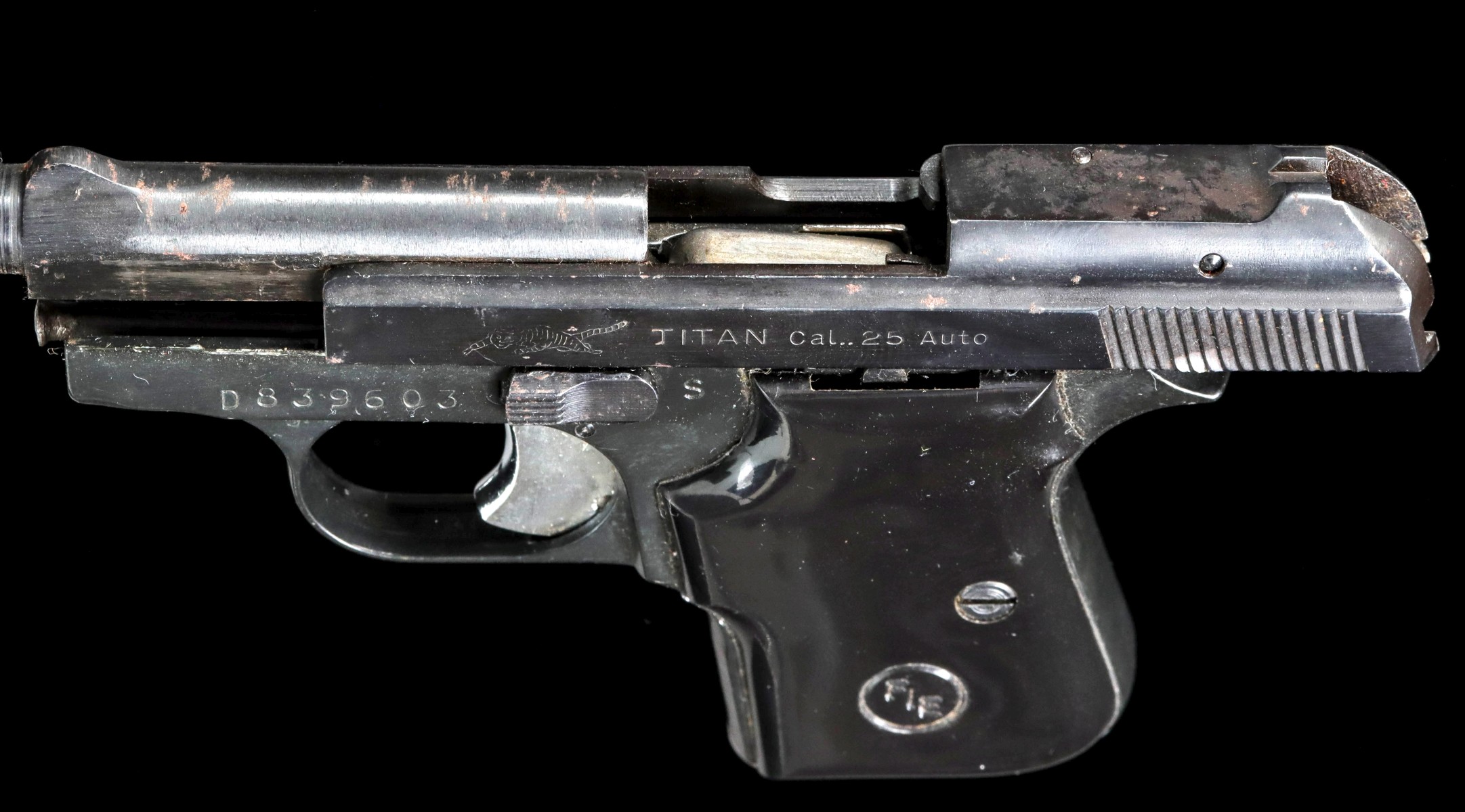 FIE 25 AUTO TITAN SEMI-AUTO PISTOL